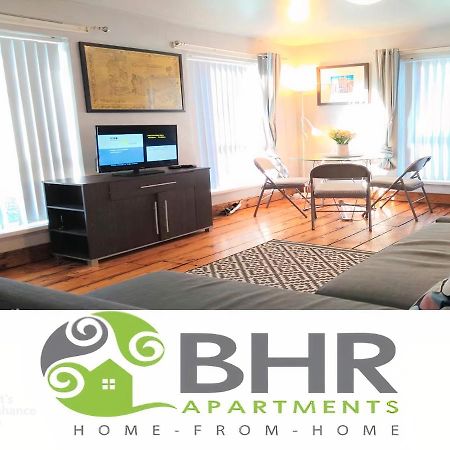 Perfect Central City Location - Parking - 3 Beds - 2 Bedrooms Белфаст Экстерьер фото